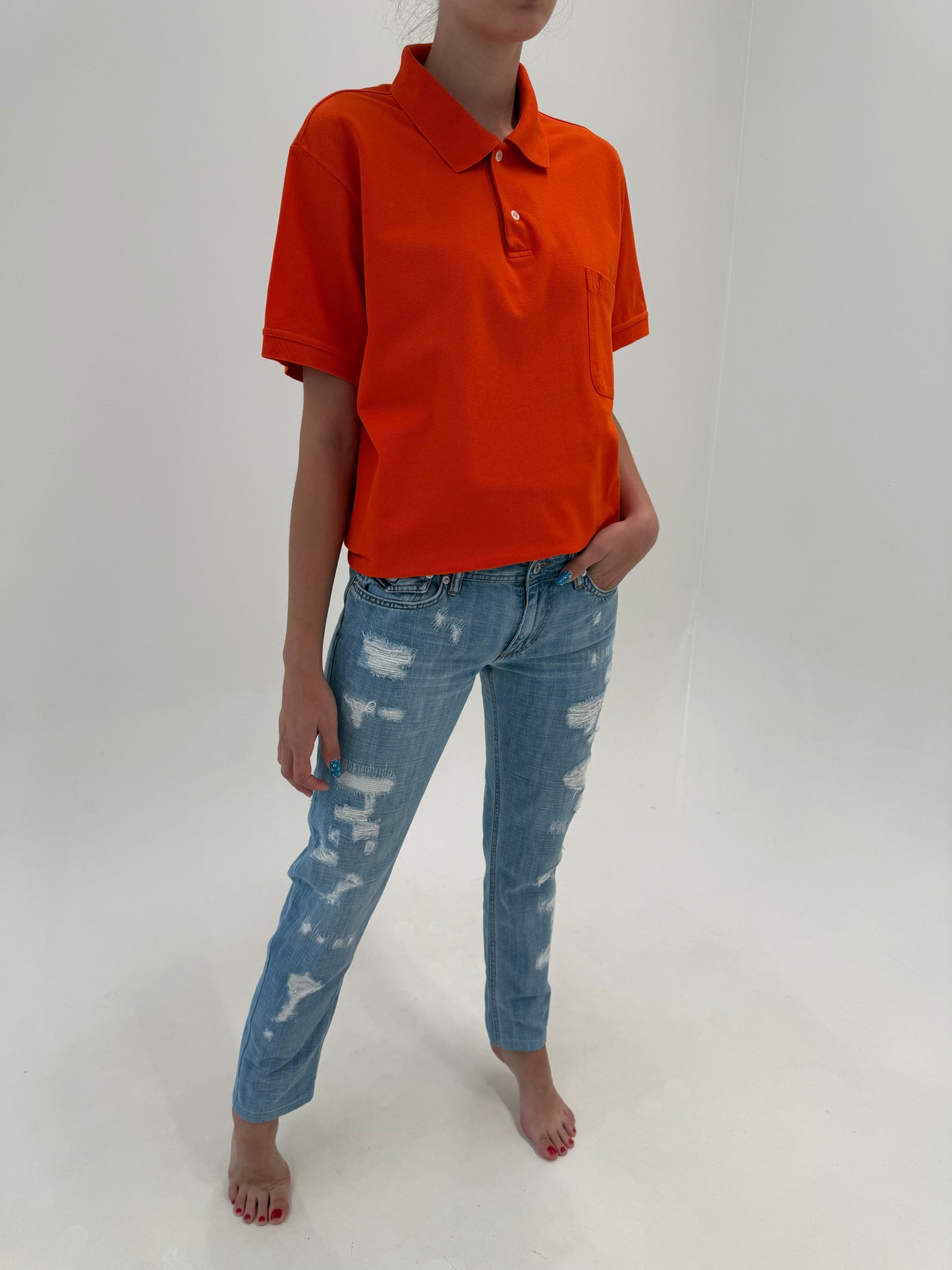 Jeans Dolce&Gabbana în croi super revenit în trend cu efect distress
