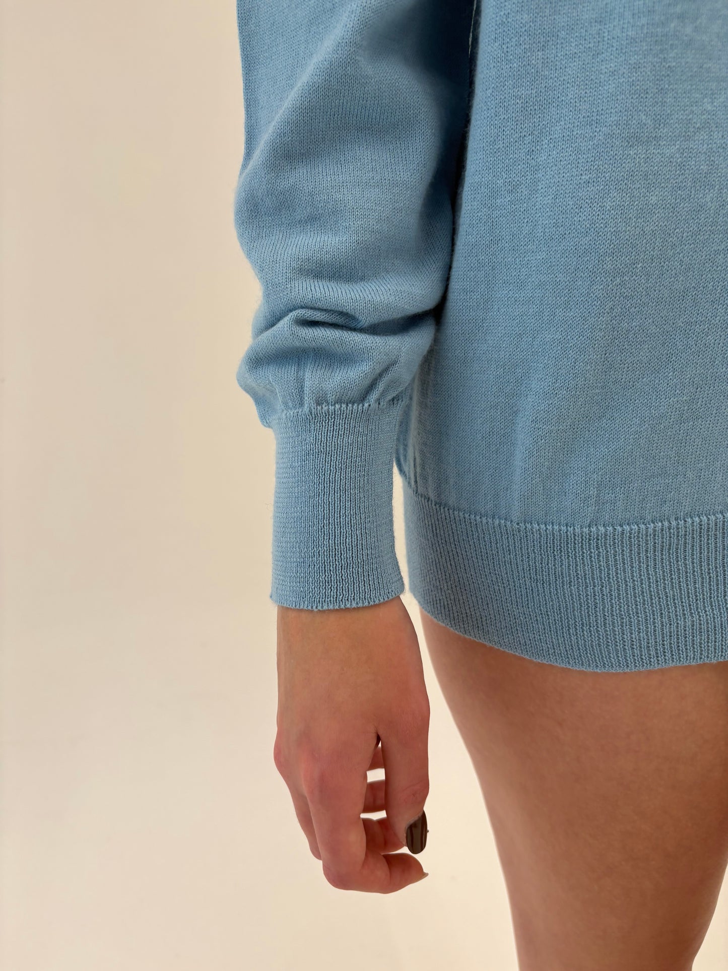 Pulover baby blue tall din lana merino extrafina de gramaj mare