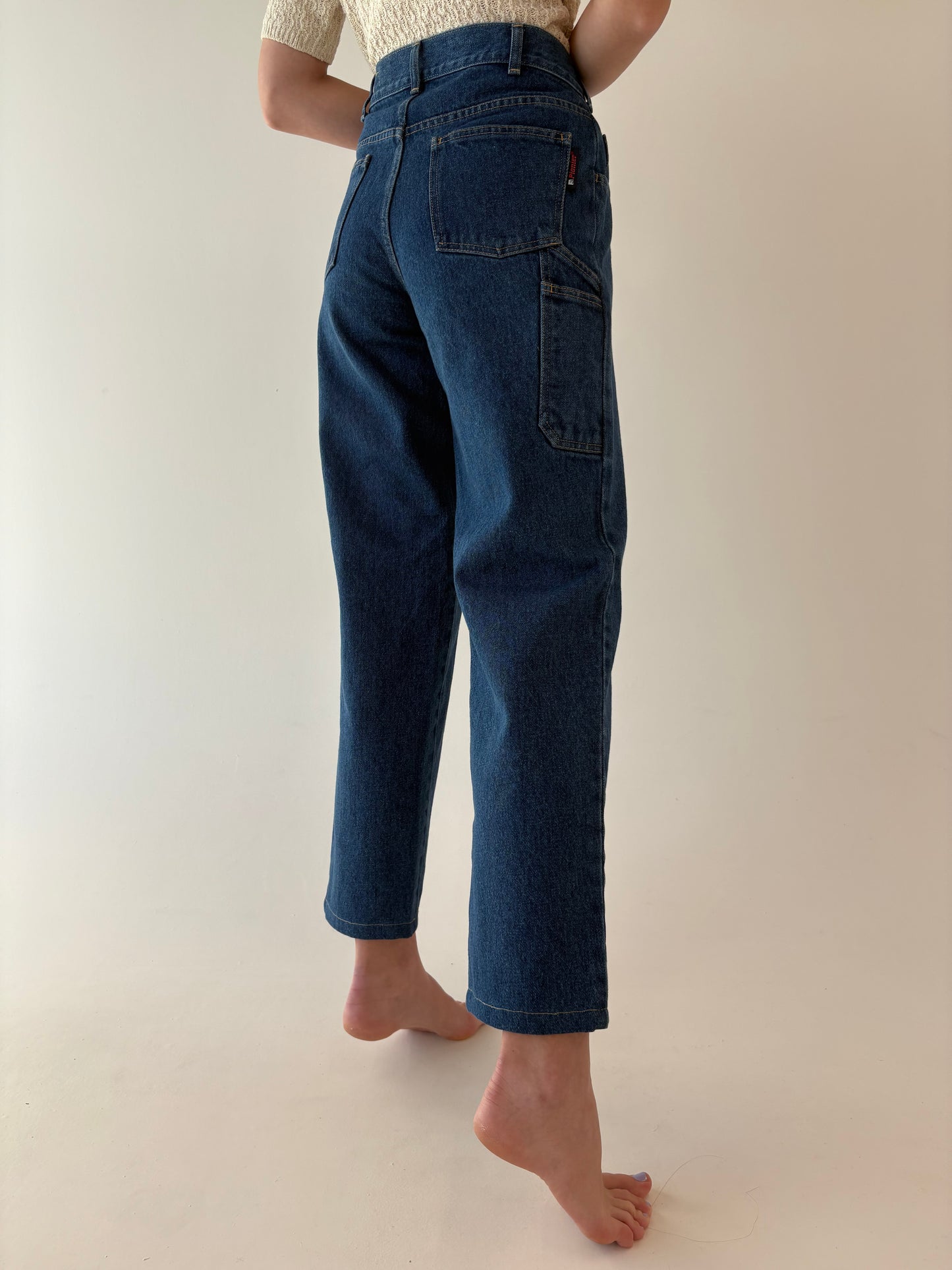 Jeans vintage cu influențe de streetwear dark wash