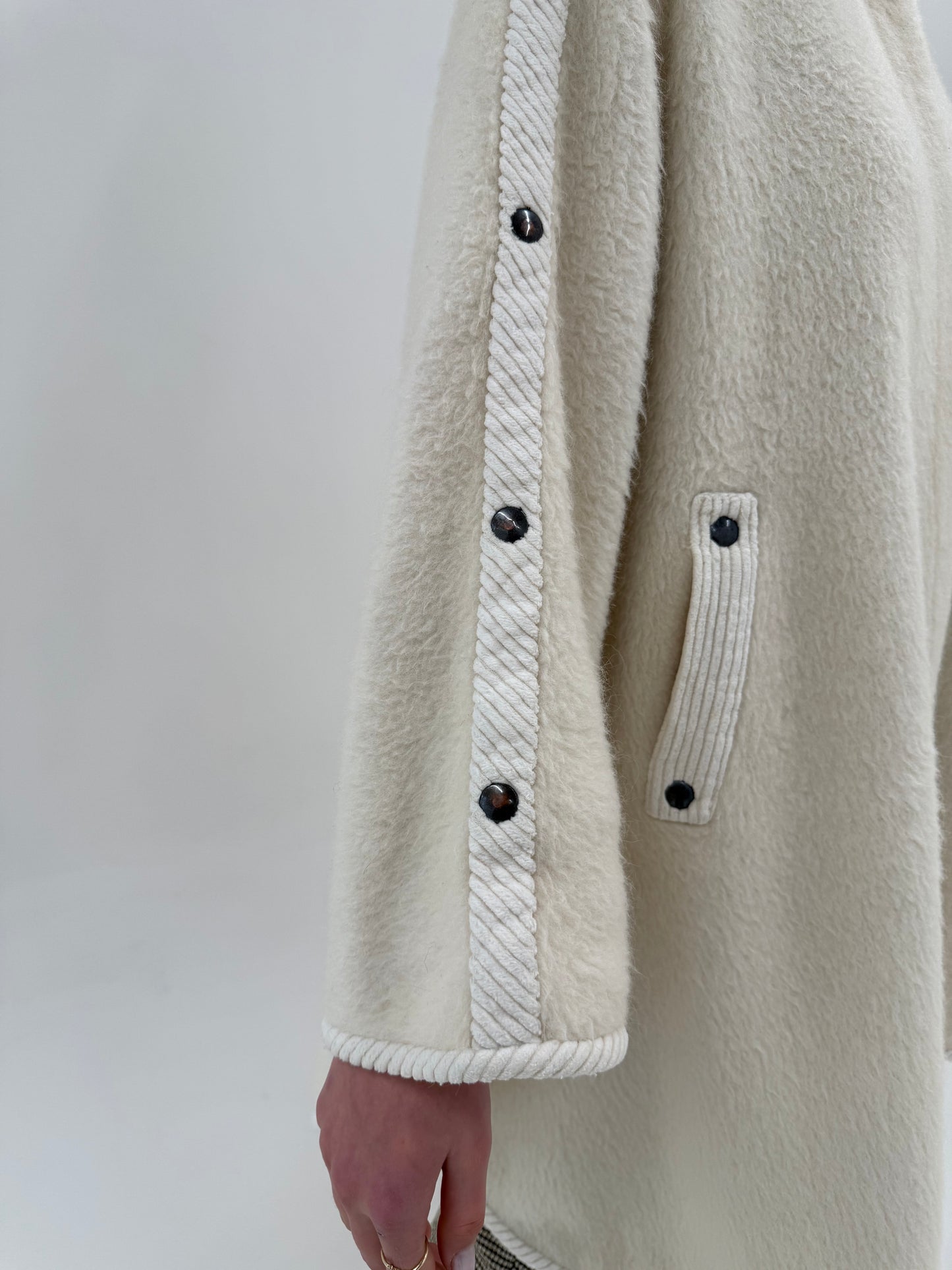 Capa italiană vintage de designer butter white cu influențe casual extrem de chic