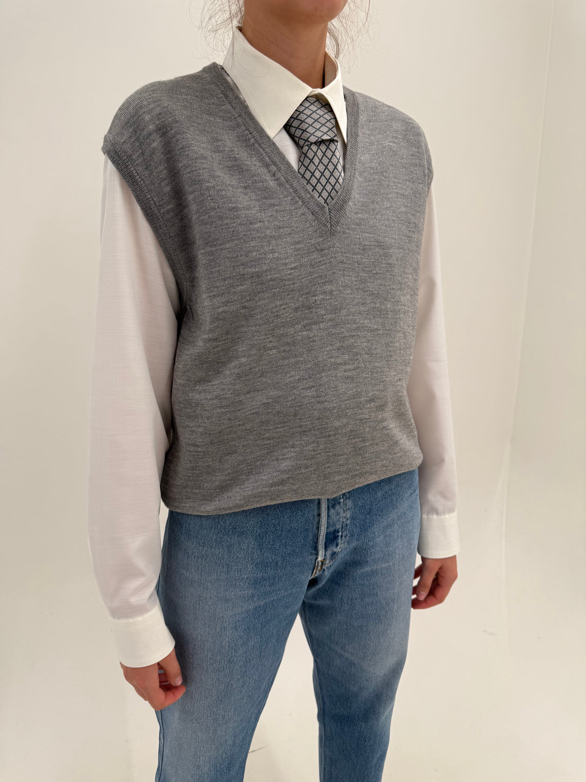 Vestă italiană silver gray din lana merino extrafina
