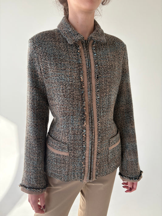 Jacheta Camel în stil Chanel din tweed cu inserții baby blue