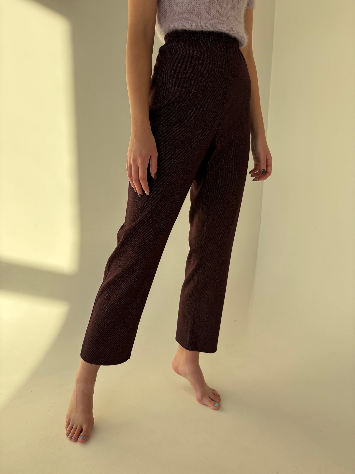 Pantaloni aubergine cu talie ultra înaltă elastică din lana plină extrafina