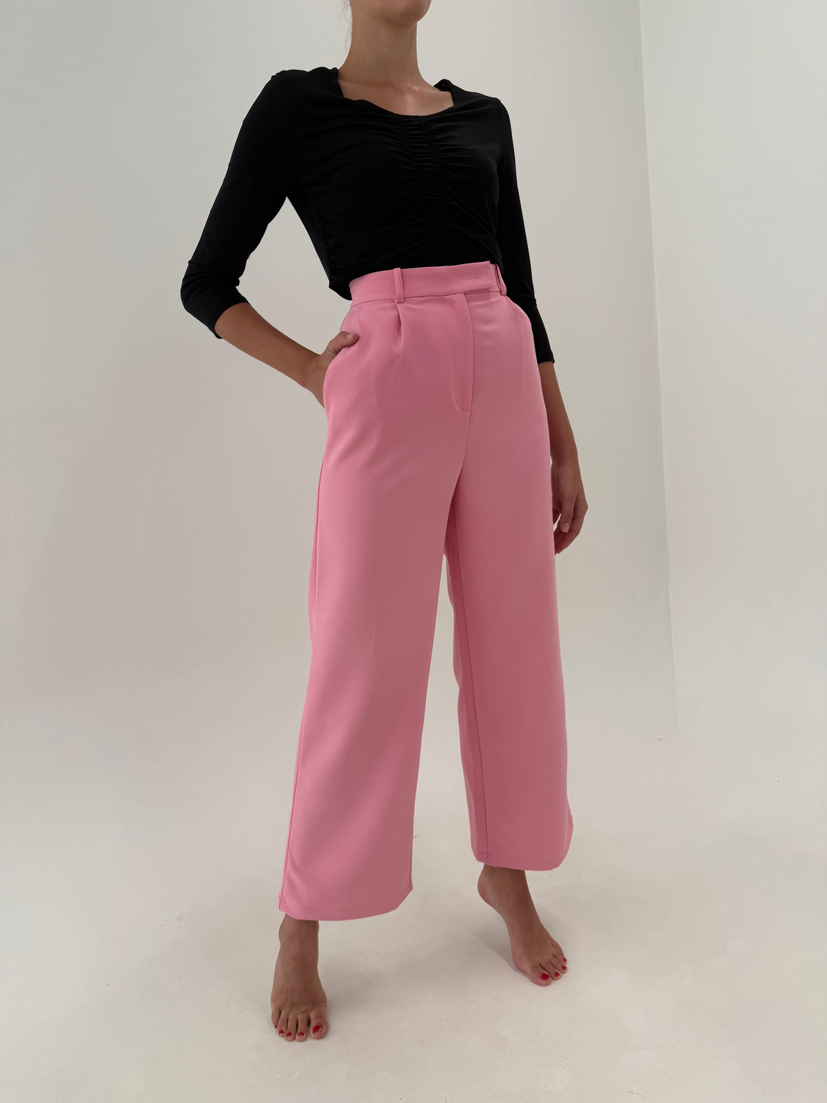 Pantaloni palazzo Versace din bumbac gros de toamnă bubblegum pink cu talie extrem de înaltă