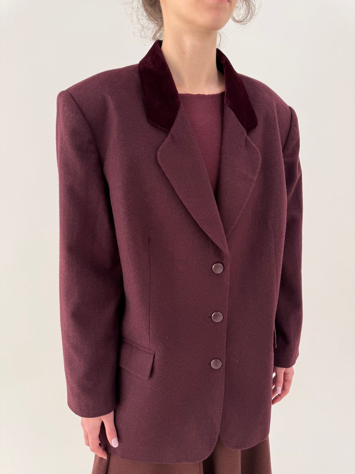 Sacou vintage burgundy din stofă ușor structurată de lana extrafina