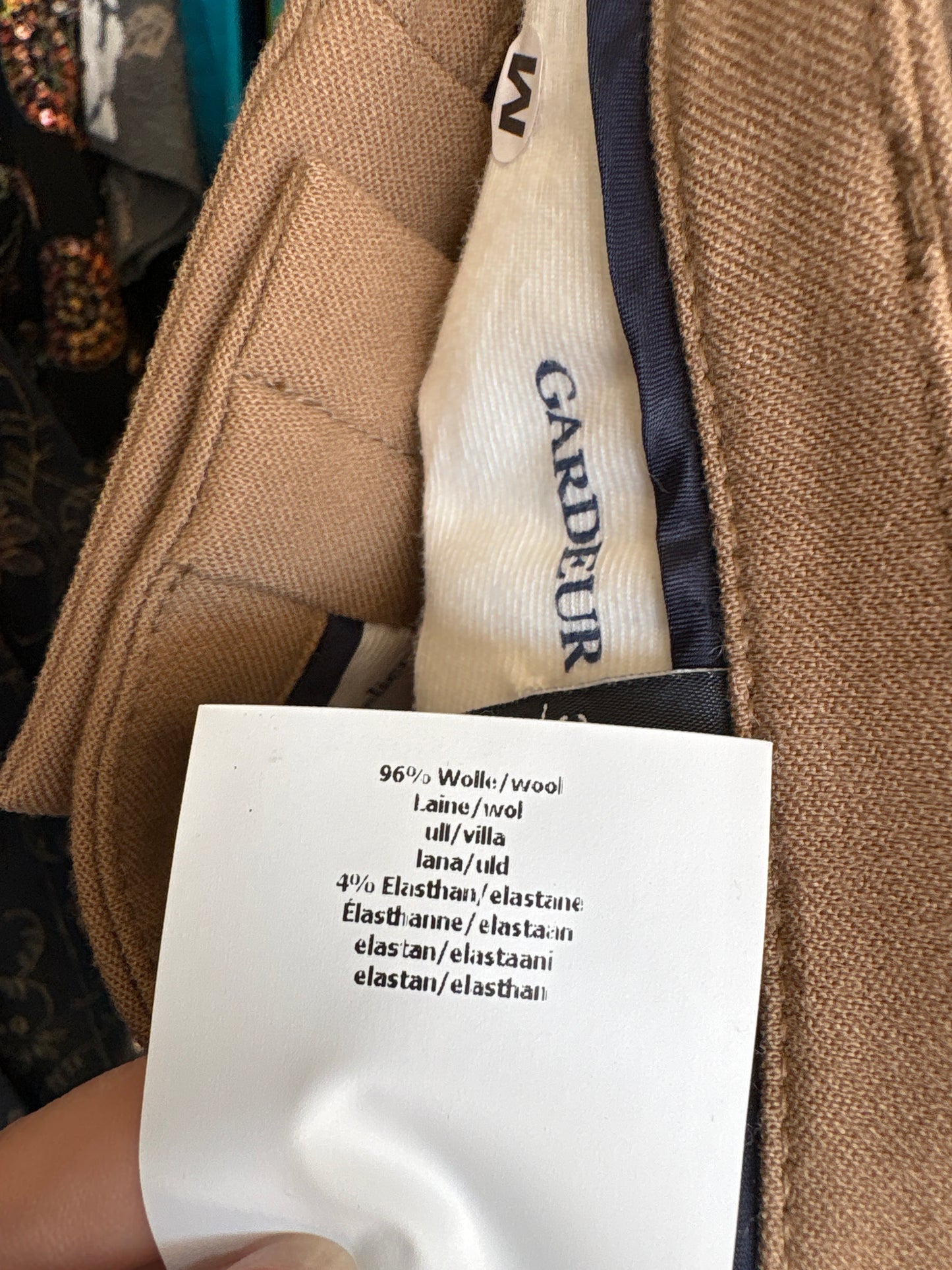 Pantaloni camel din stofă de lana extrafina confort ușor modelatoare