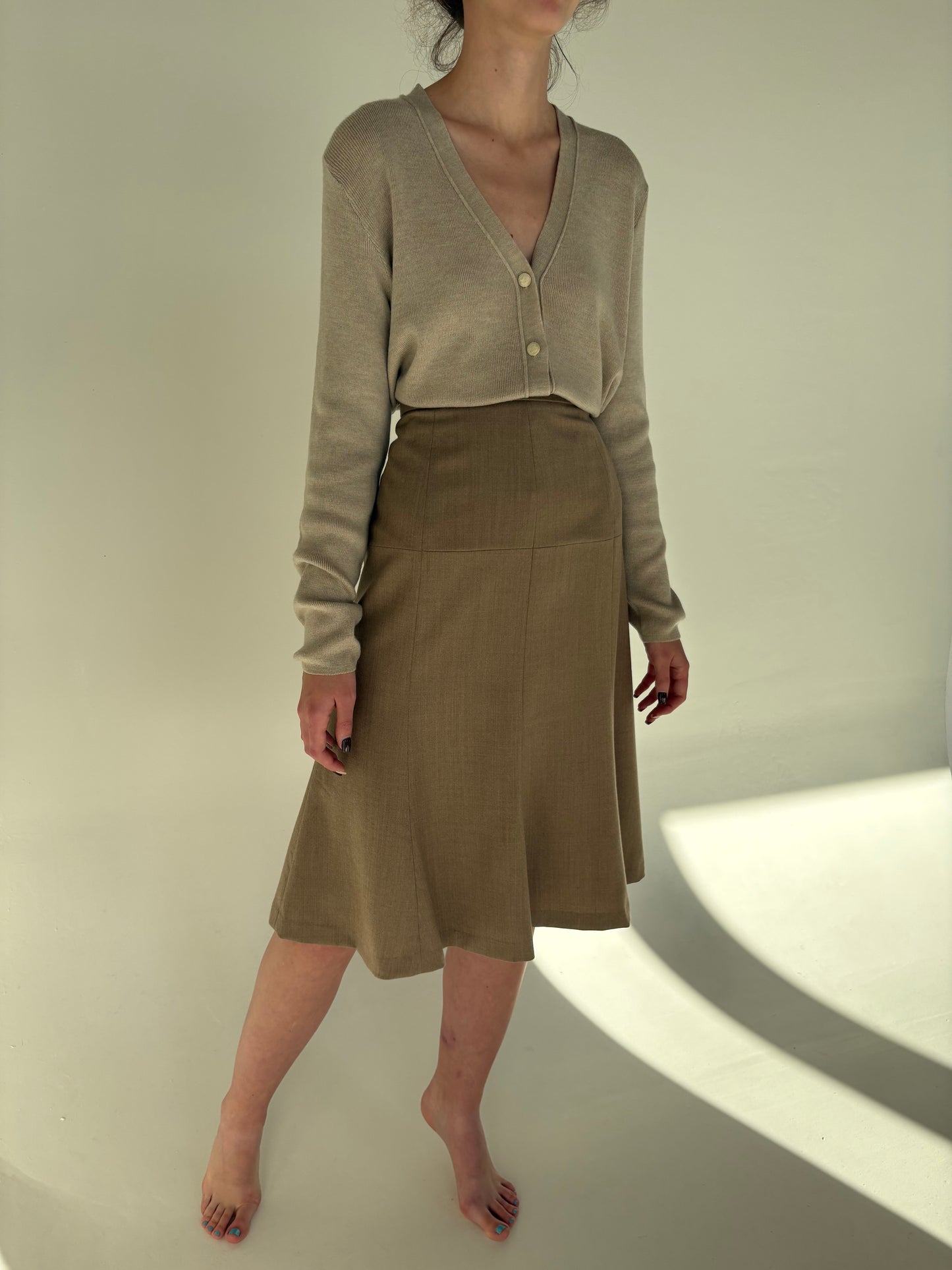 Fustă camel din lana extrafina în croi ușor A-line în clini