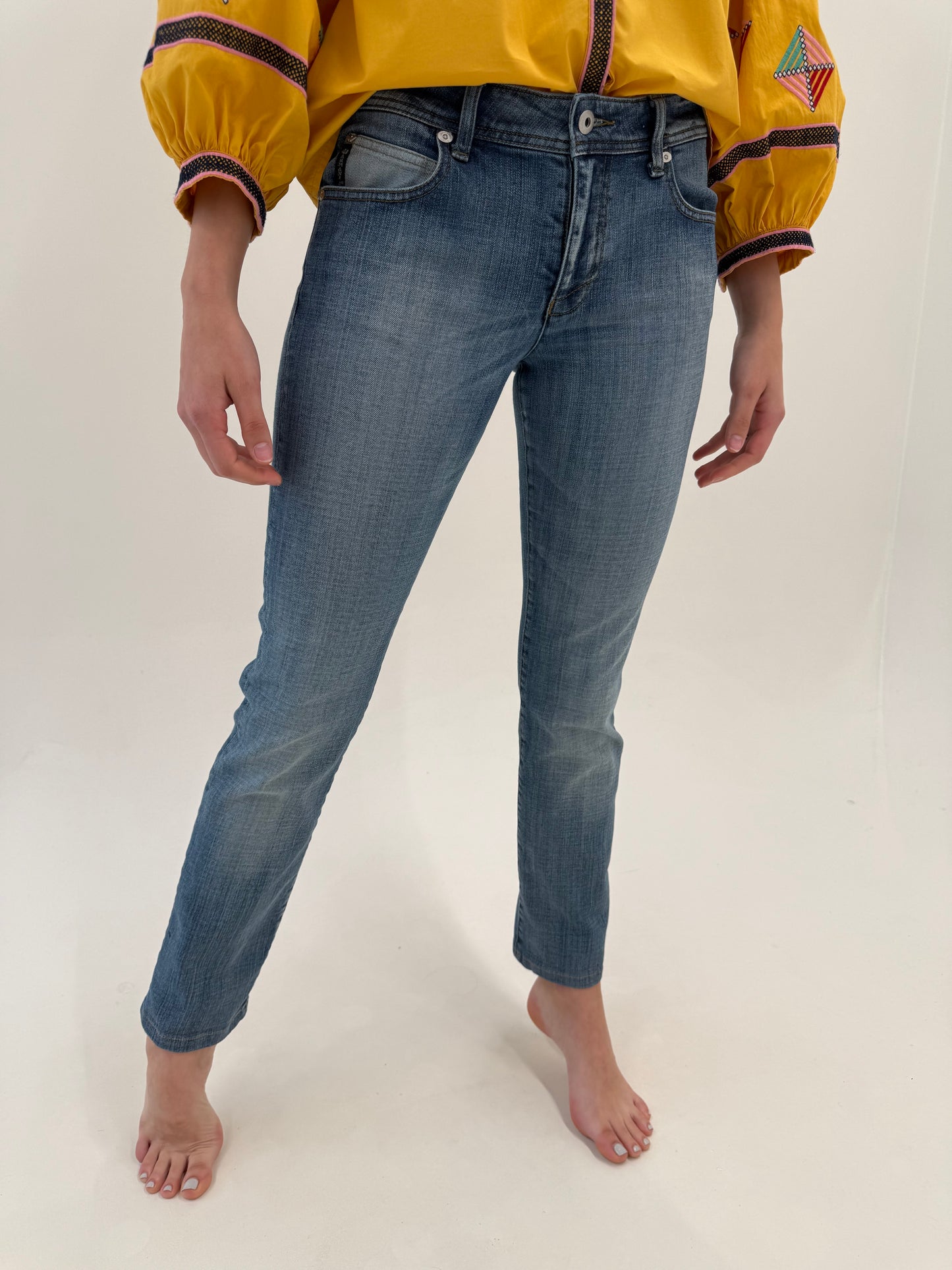 Jeans Armani de vară modelatori