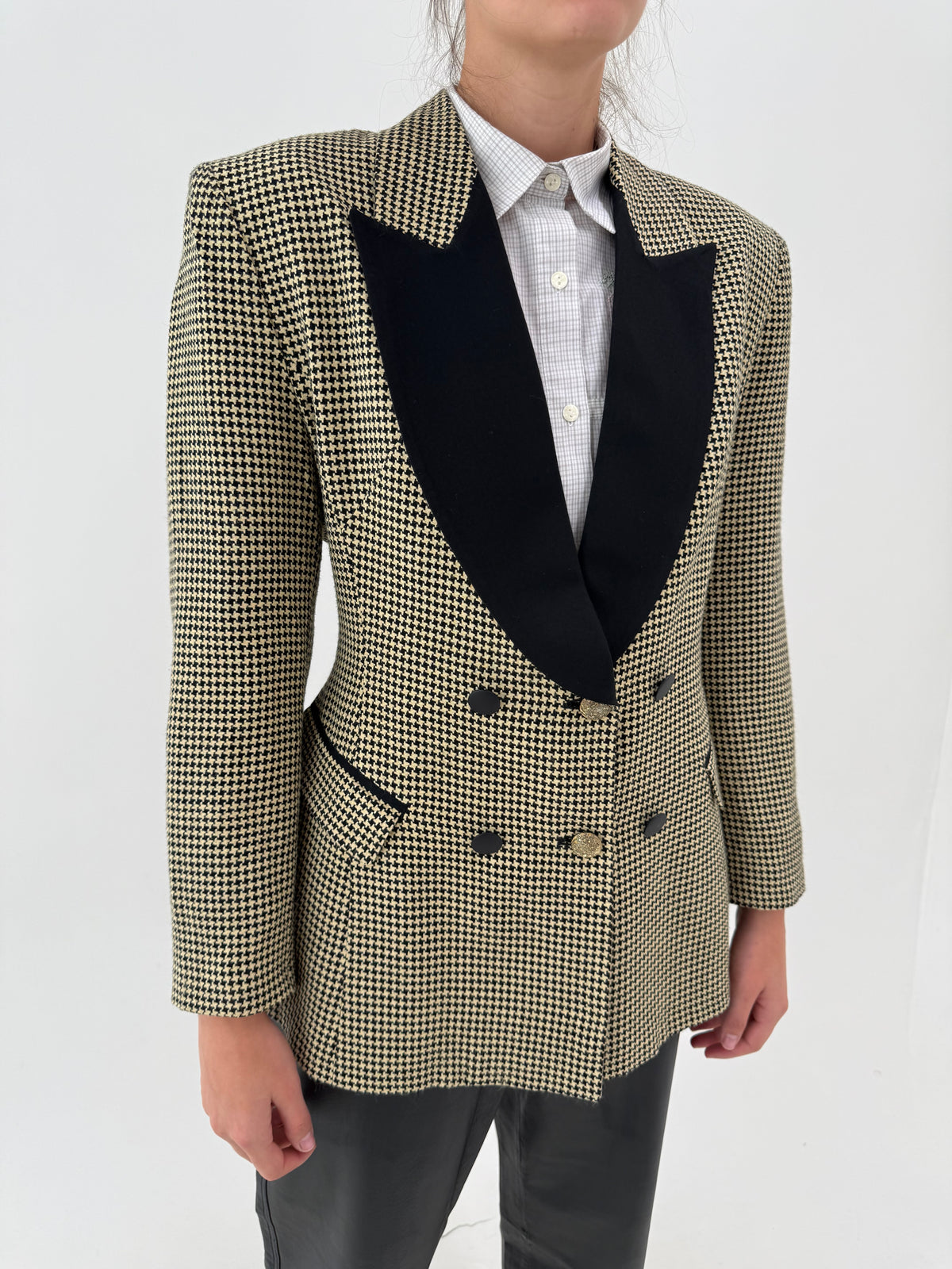 Sacou excepțional pied de coq camel cu negru cu revere late din tweed de lana
