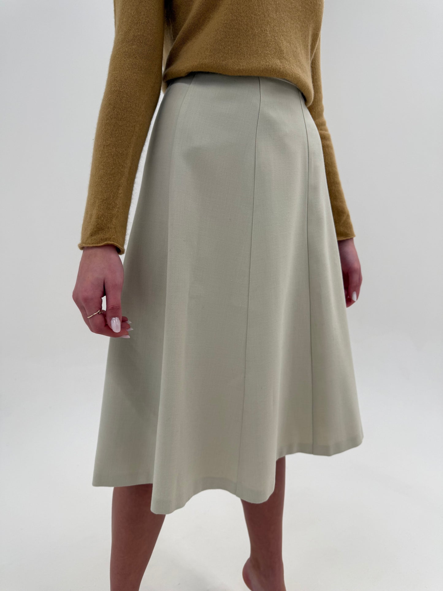 Fustă off white din lana extrafina de primăvară cu talie ultra înaltă