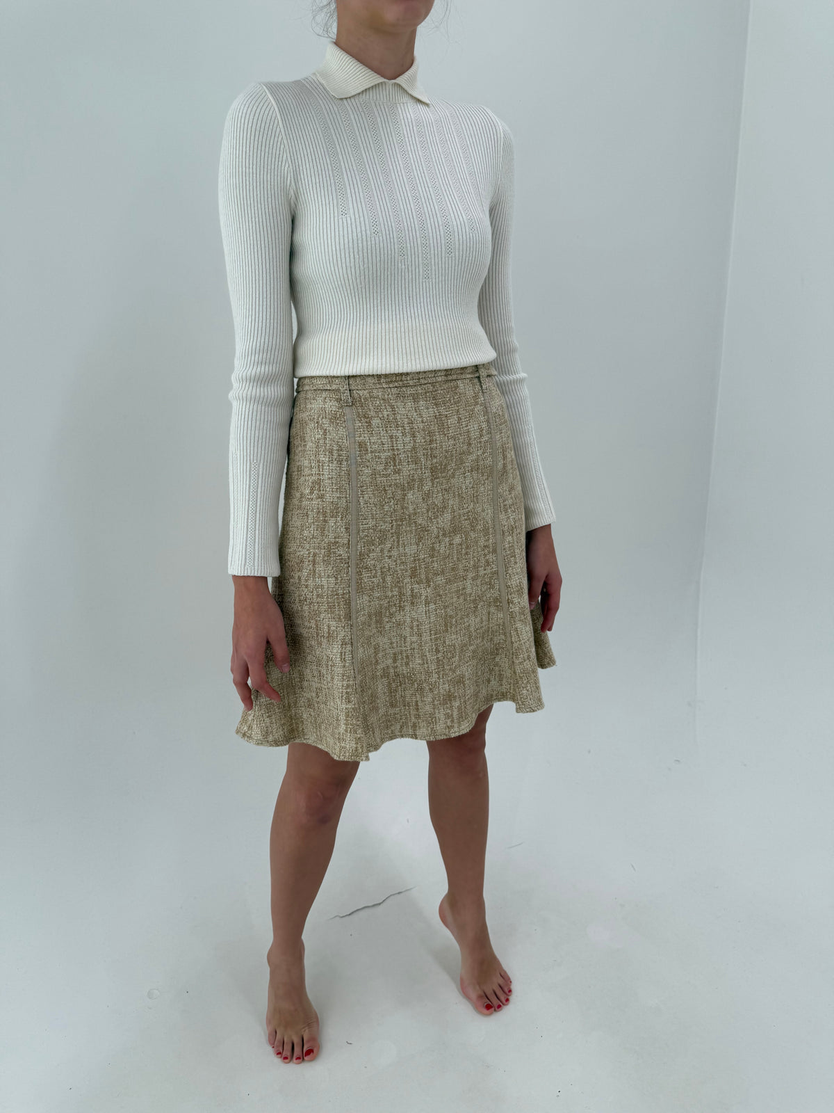 Deux piece in stil Chanel din tweed camel ai ivorie Max&Co by Max Mara