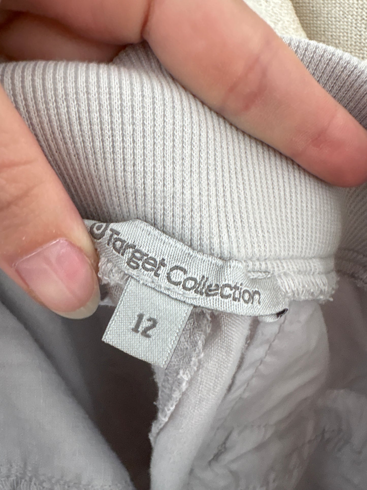 Pantaloni silver gray cu talie generoasă din in premium