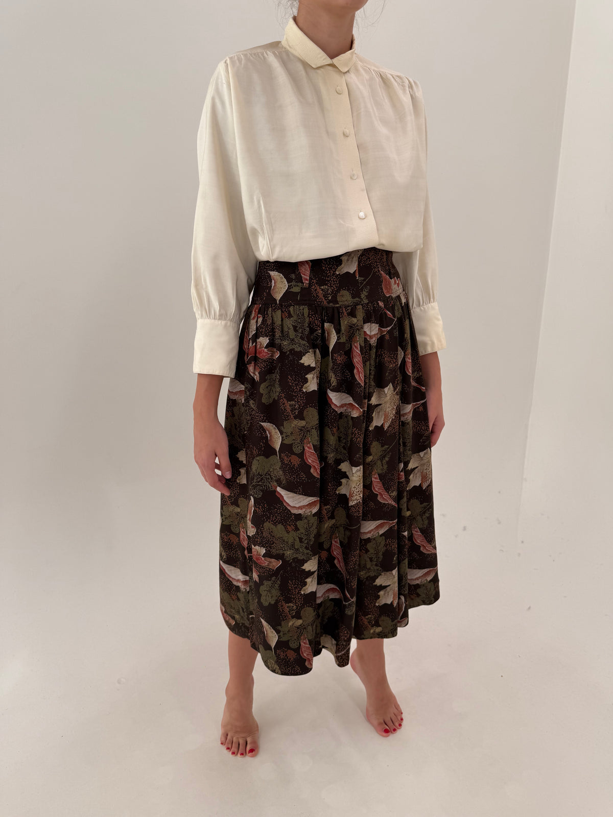 Fustă maxi dark chocolate brown cu print floral în culori superbe