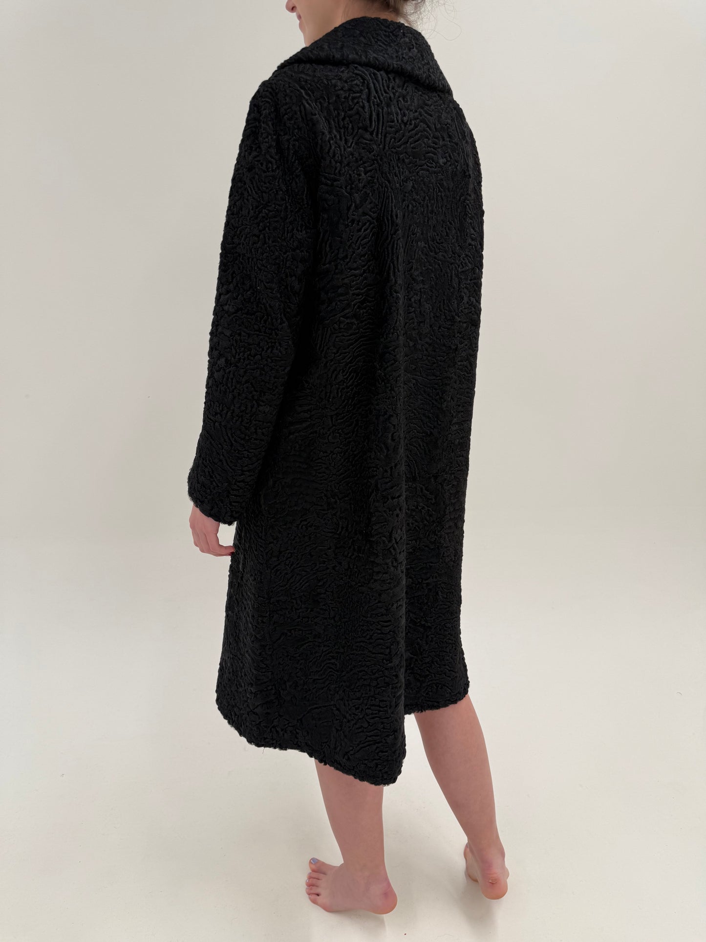 Blană naturală de miel Karakul cu închidere dublă