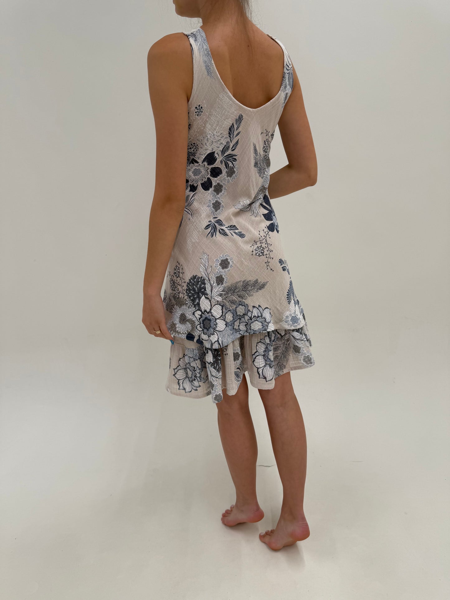 Rochie light nude din in moale și bumbac în bie cu print Navy delicat