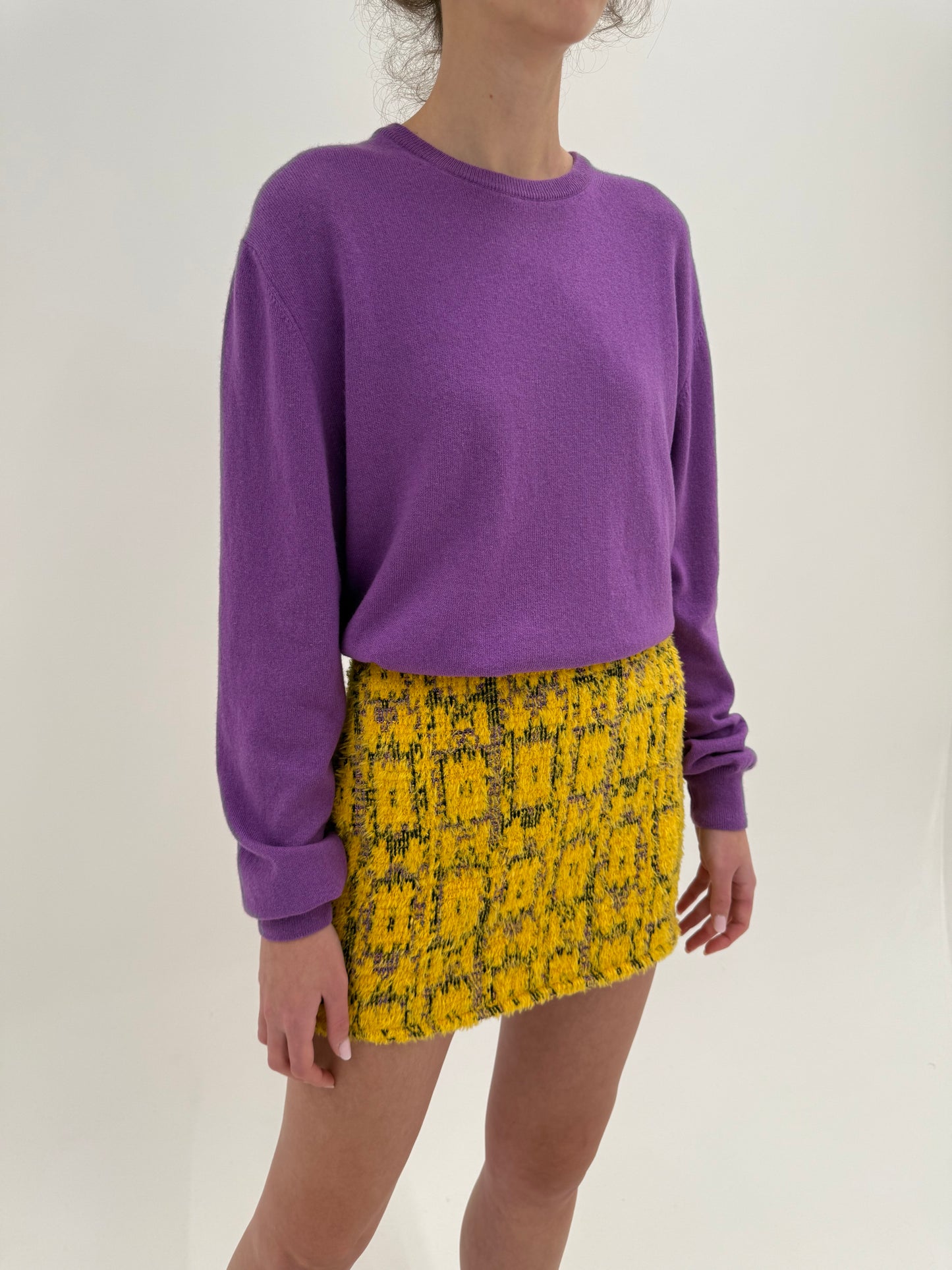 Fustă mini în stil Chanel din stofita elastică texturată în culori tari