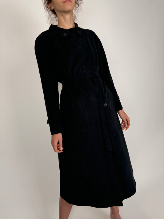 Trench vintage negru cu aspect de piele întoarsă și talie marcată