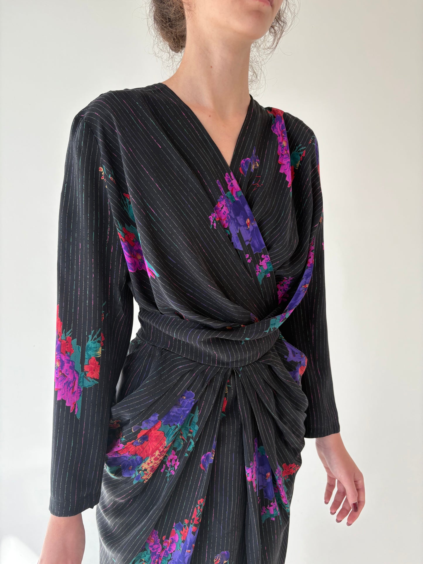 Rochie vintage italiană din mătase naturală cu talie ultra marcată și buzunare