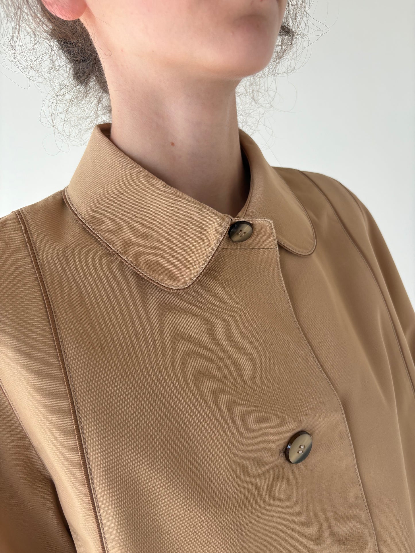Trench old vintage camel impermeabil anii 70
