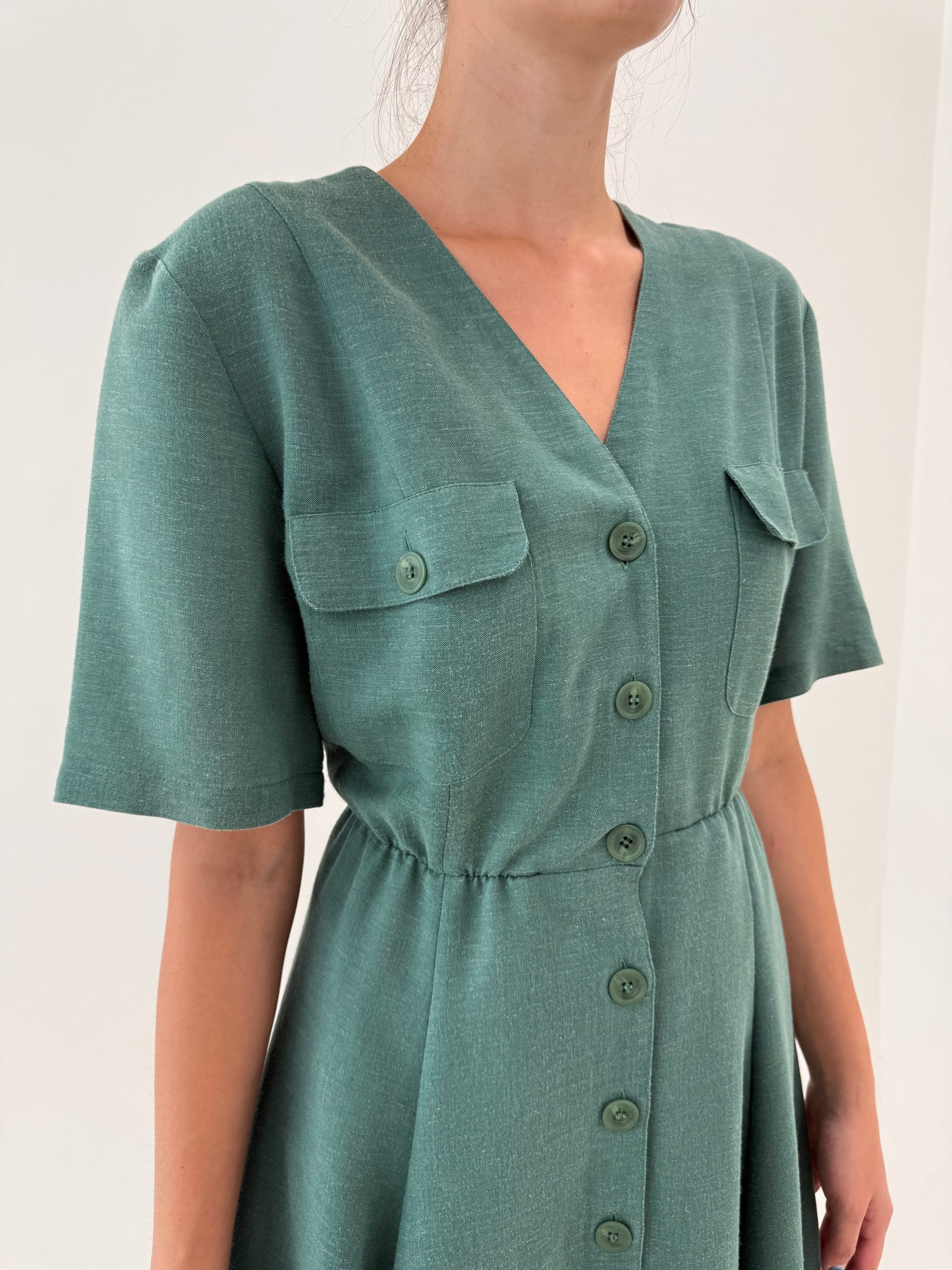 Rochie vintage din pânzăoale de in Eucalyptus green cu talie ușor elastică