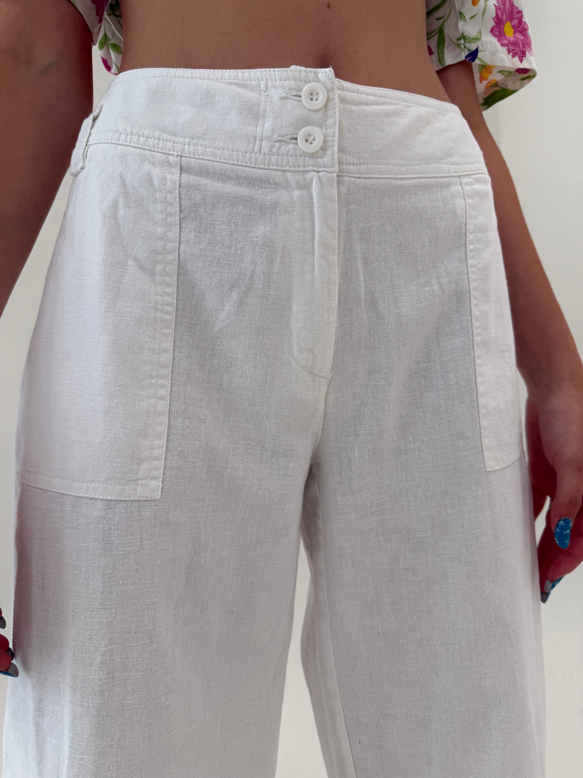 Pantaloni din in premium în croi spre palazzo