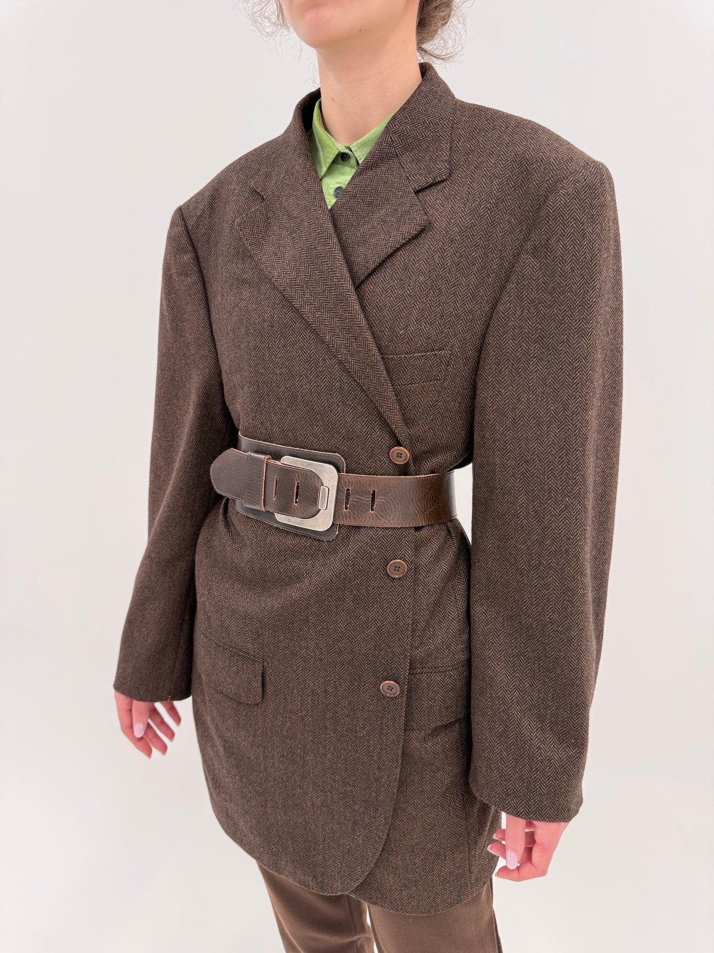 Sacou din stofă 100% cașmir în croi actual camel și negru