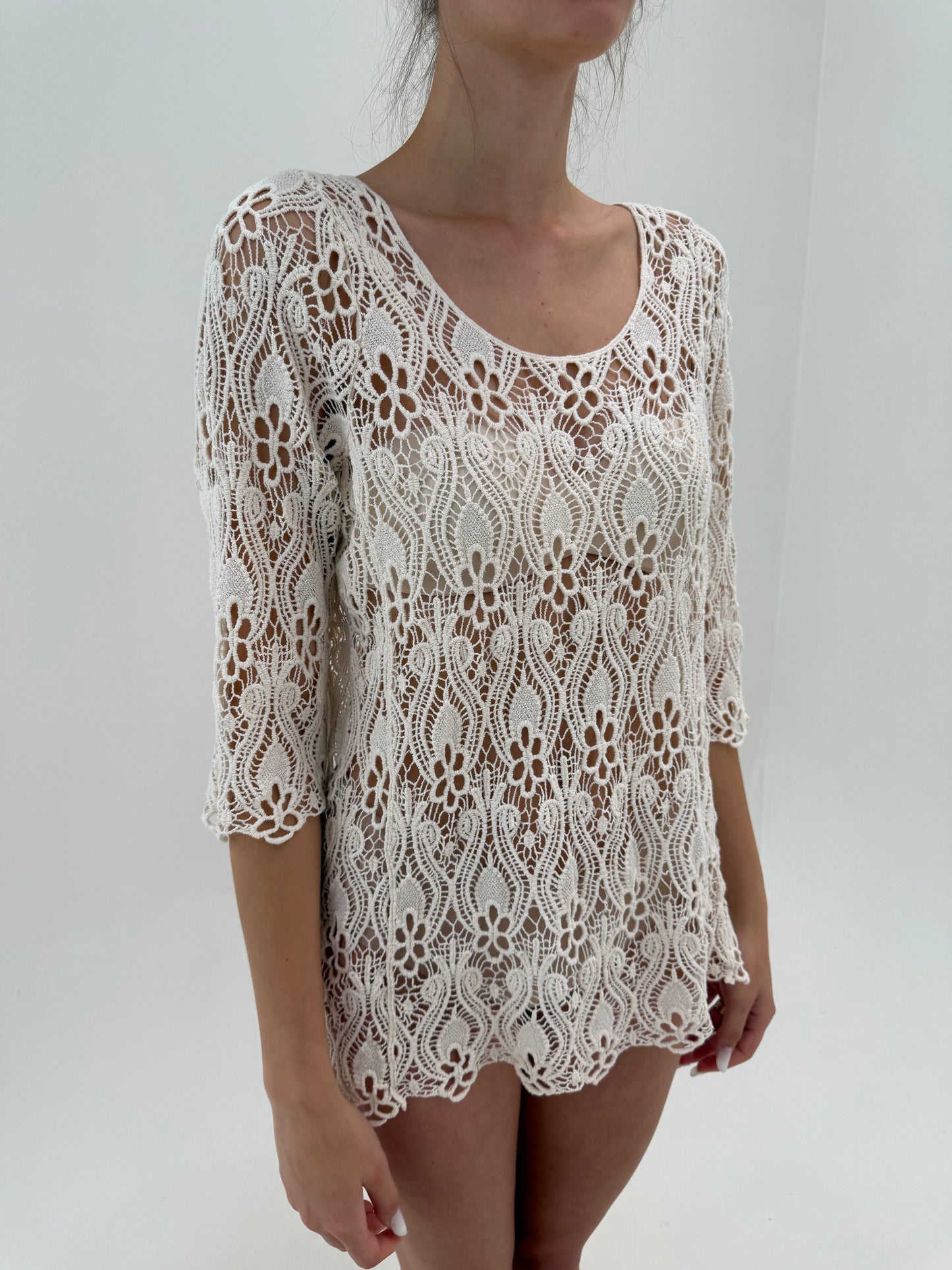 Bluză din macrame în croi lung butter white