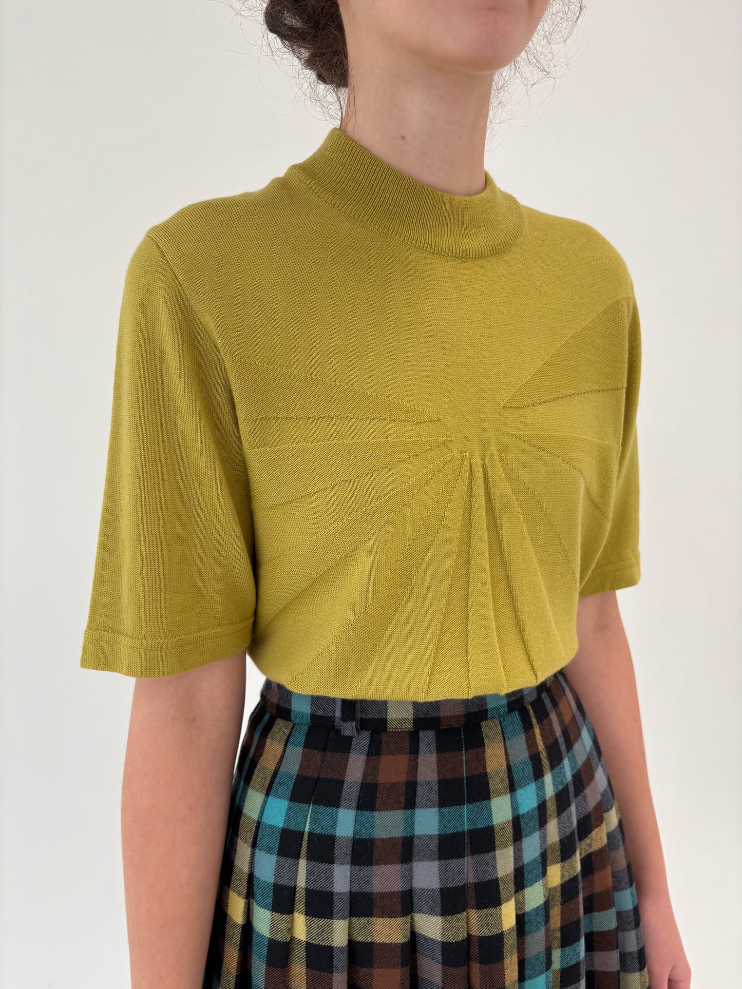 Maleta mustard green italiană din lana merino extrafina de gramaj mare