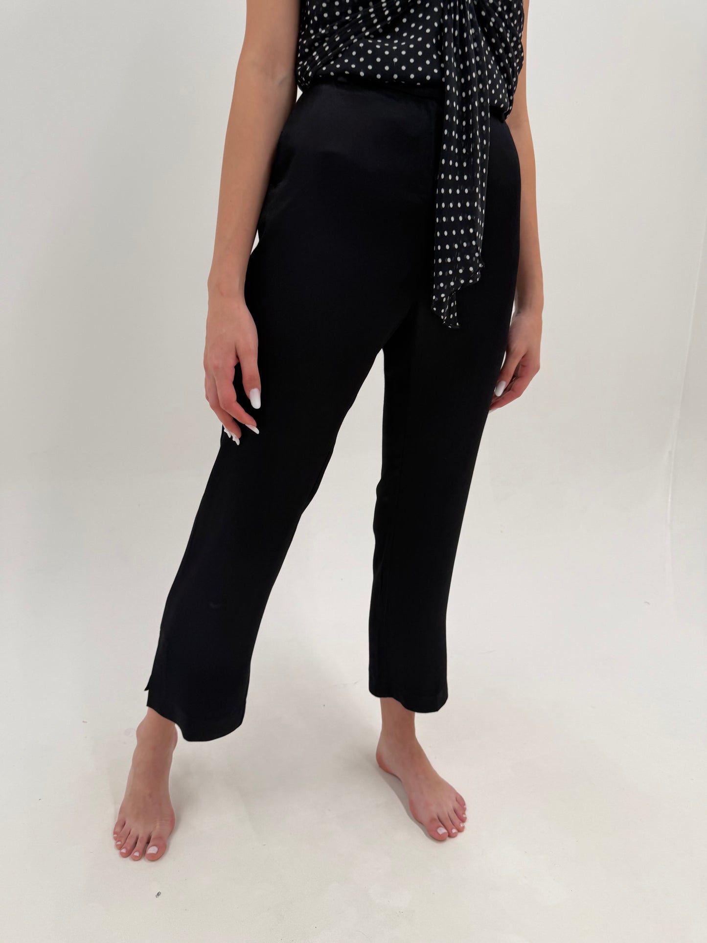 Pantaloni negri satinați Max&Co by Max Mara în croi drept de la zi la cocktail
