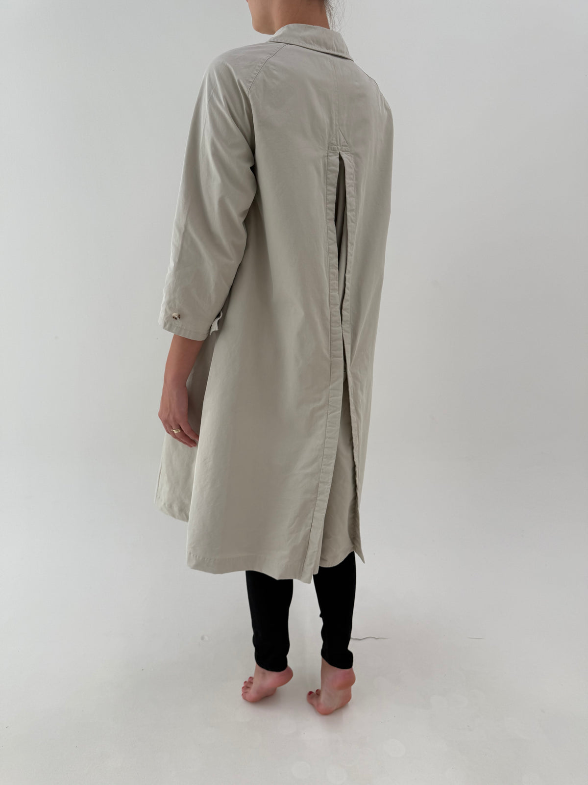 Trench old vintage Burberry anii 70 din bumbac impermeabilizat și căptușeală iconică Nova Check