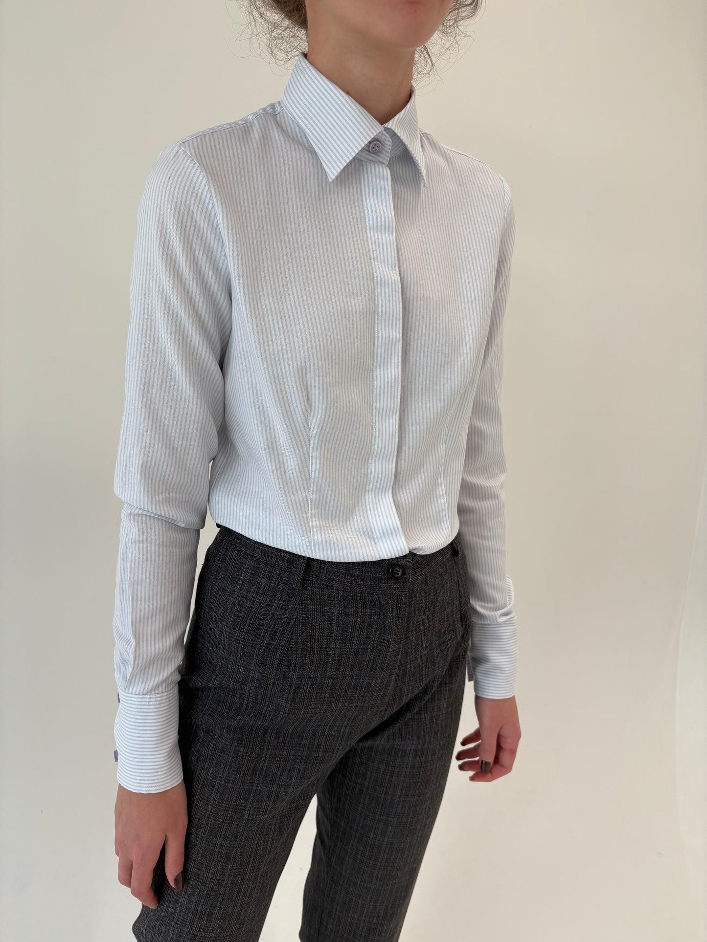 Cămașa cambrata cu dungi baby Blue și manșete înalte