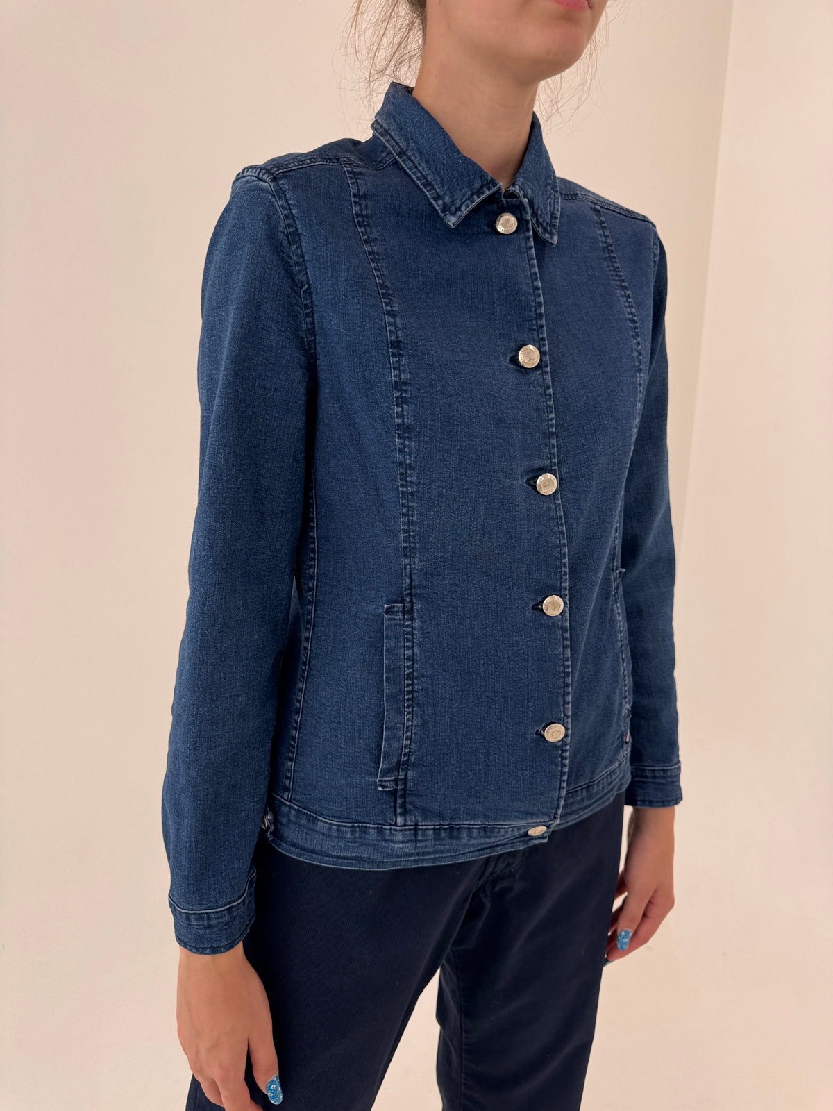 Jacheta Trussardi luxury de jeans moale ultra confort în croi actual