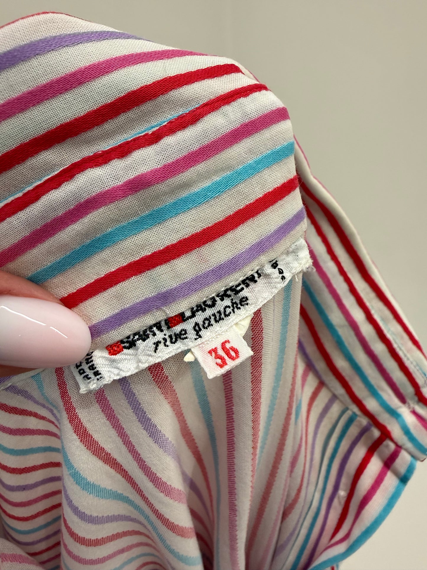 Cămașa vintage Yves Saint Laurent petite în dungi fine verticale