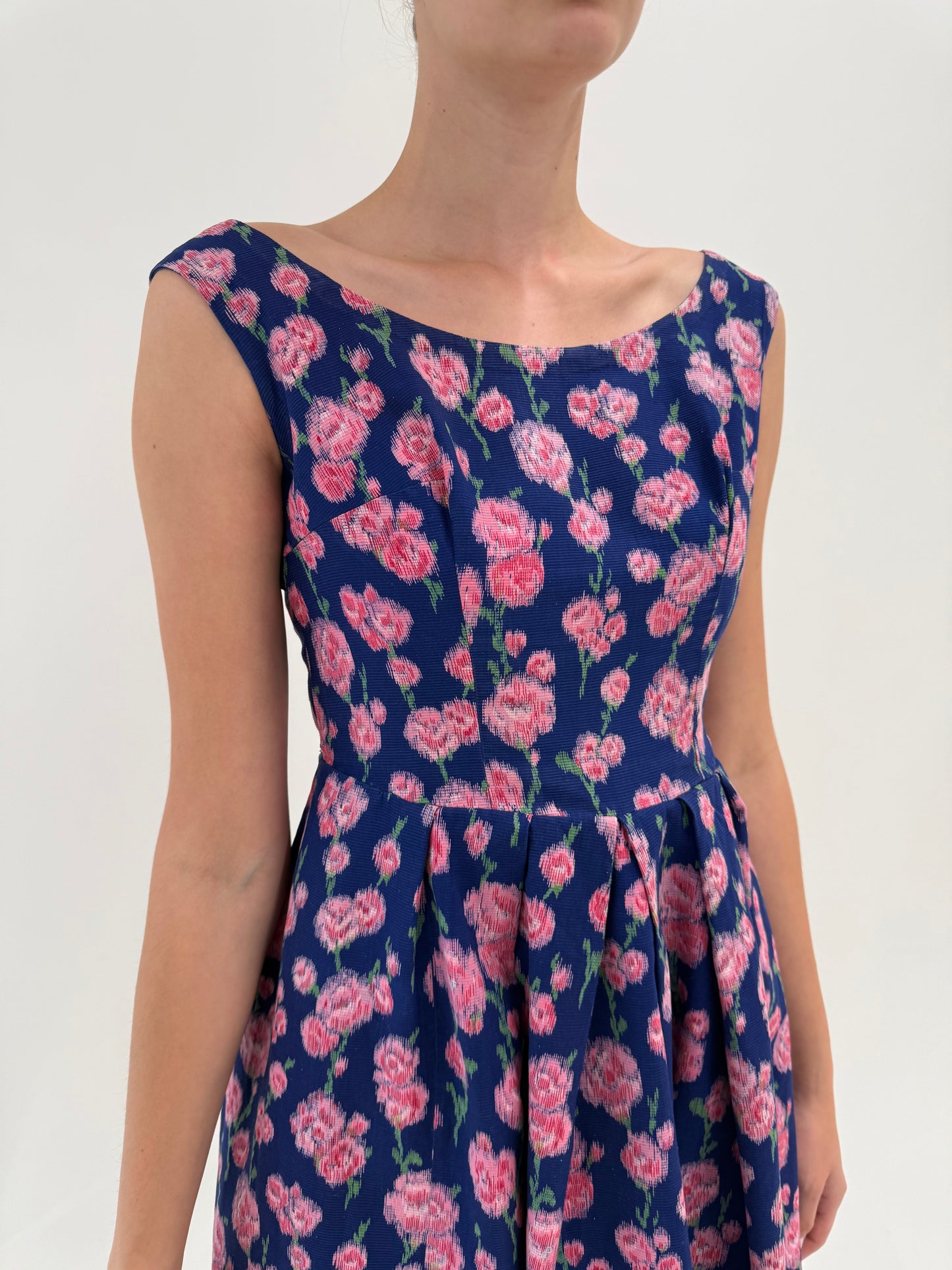 Rochie Old vintage de colecție anii 50 din bumbac texturat ultra cambrata cu decolteu bărcuță