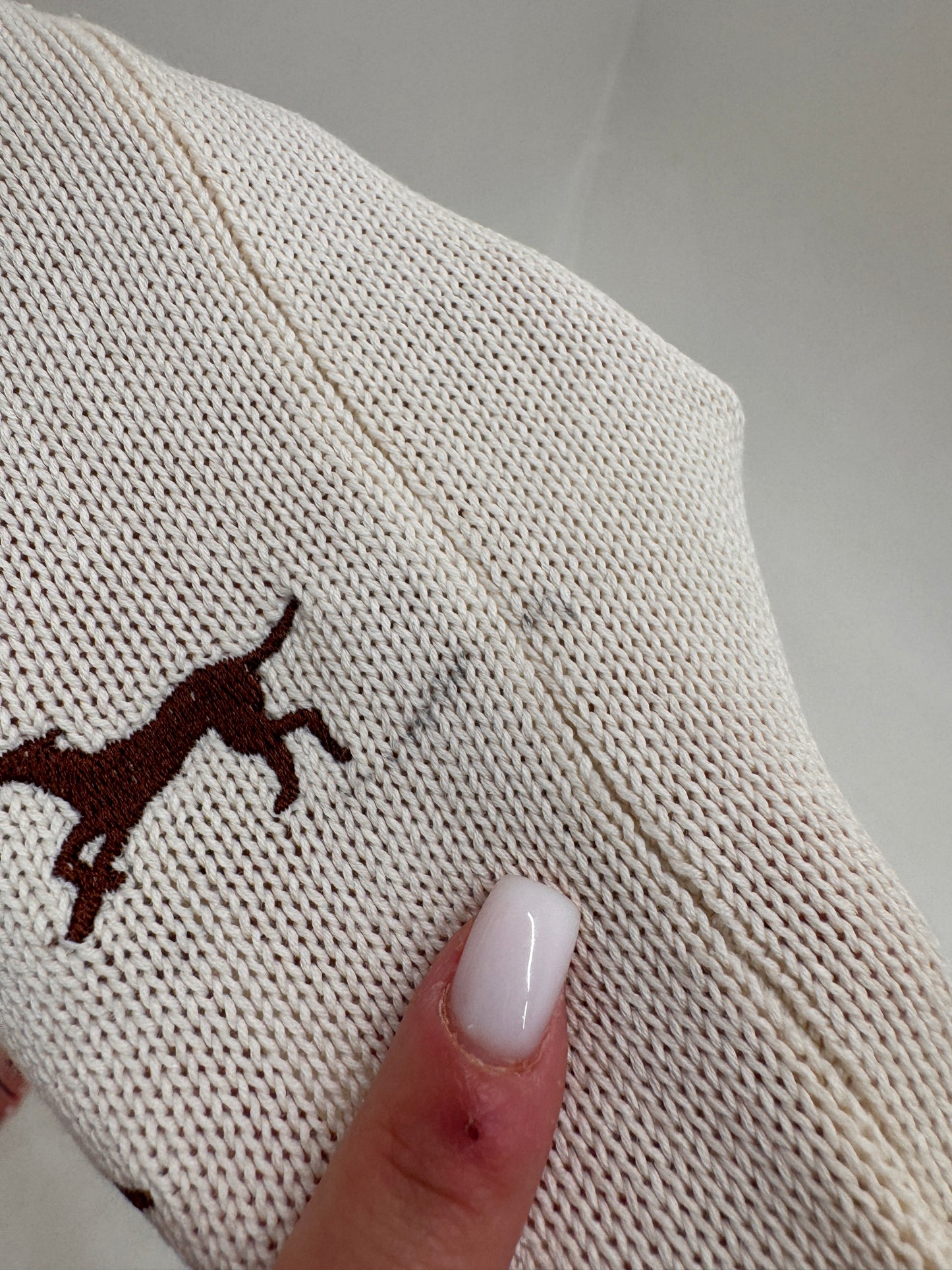 Top luxury Trussardi brodat din mătase naturală și bumbac