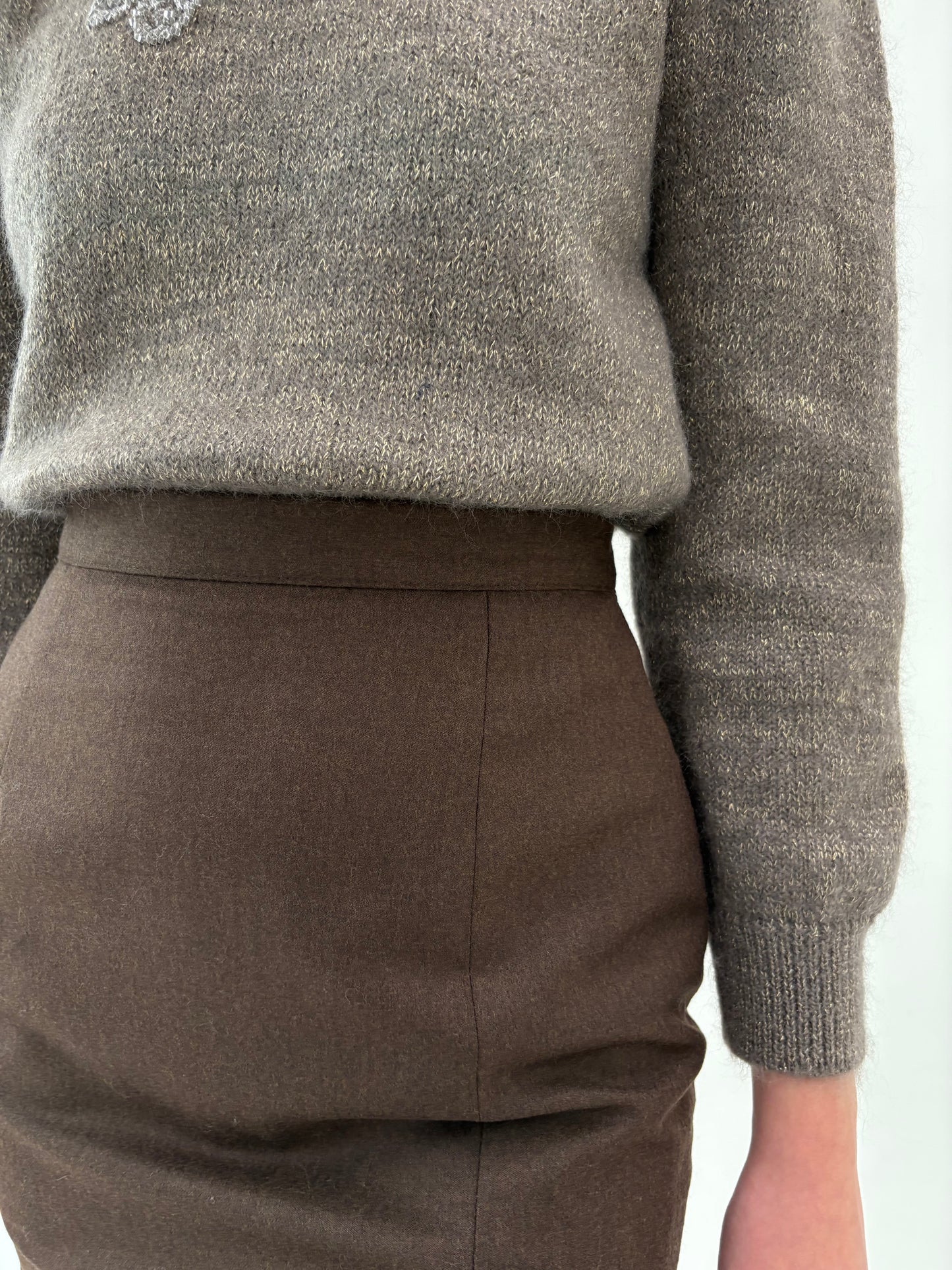 Fustă ultra conică cu talie super înaltă din lana tasmaniana chocolate brown