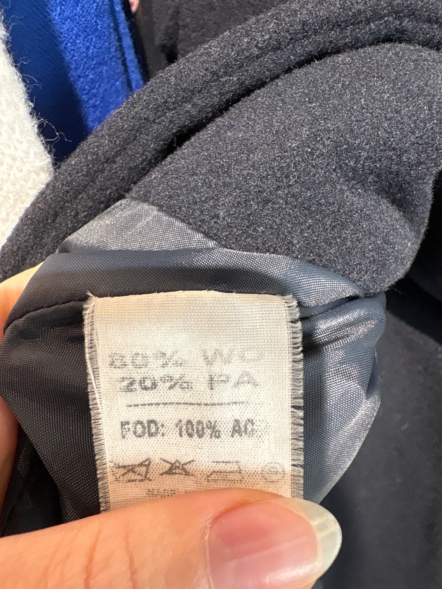 Palton cu închidere dublă și revere late din stofă plină cu extrafina