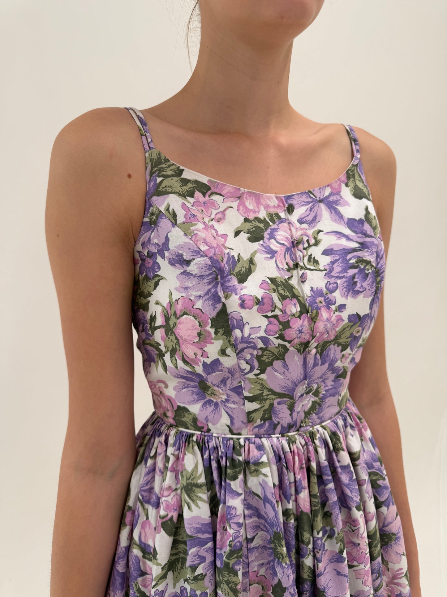 Rochie old vintage de colecție anii 50 de la zi la seară cu print floral superb