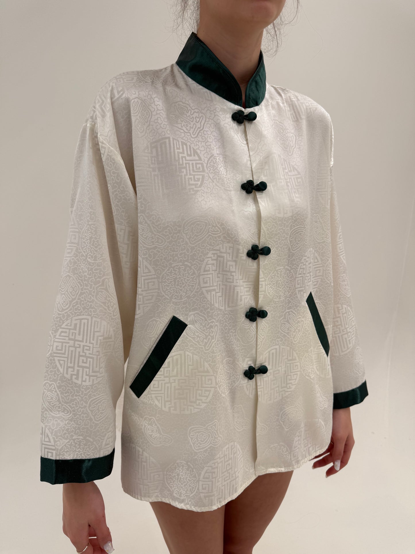 Cămașa/ jacheta butter white cu influențe asiatice din jacquard