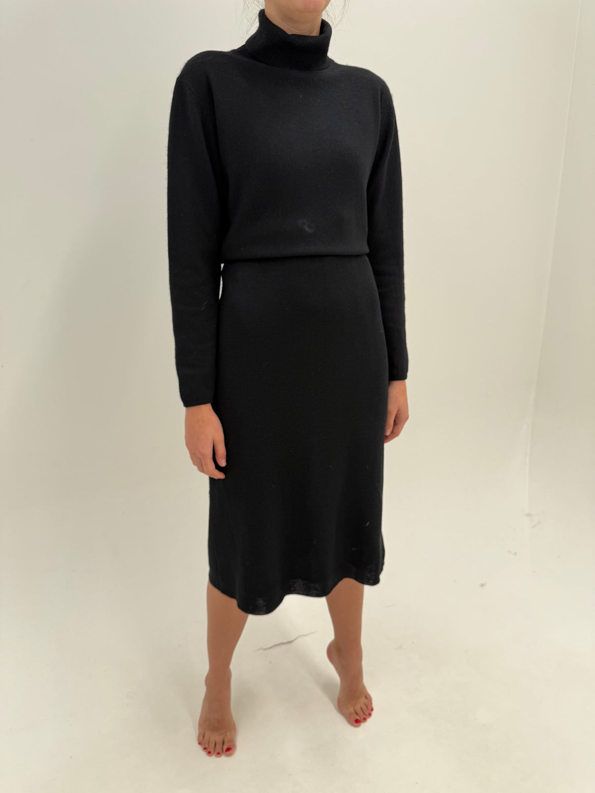 Fustă neagră vintage midi lung din tricot de lana extrafina