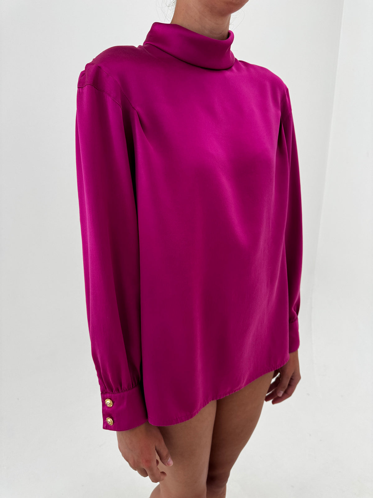 Cămașa vintage magenta din mătase naturală satibata în croi minimalist amplu
