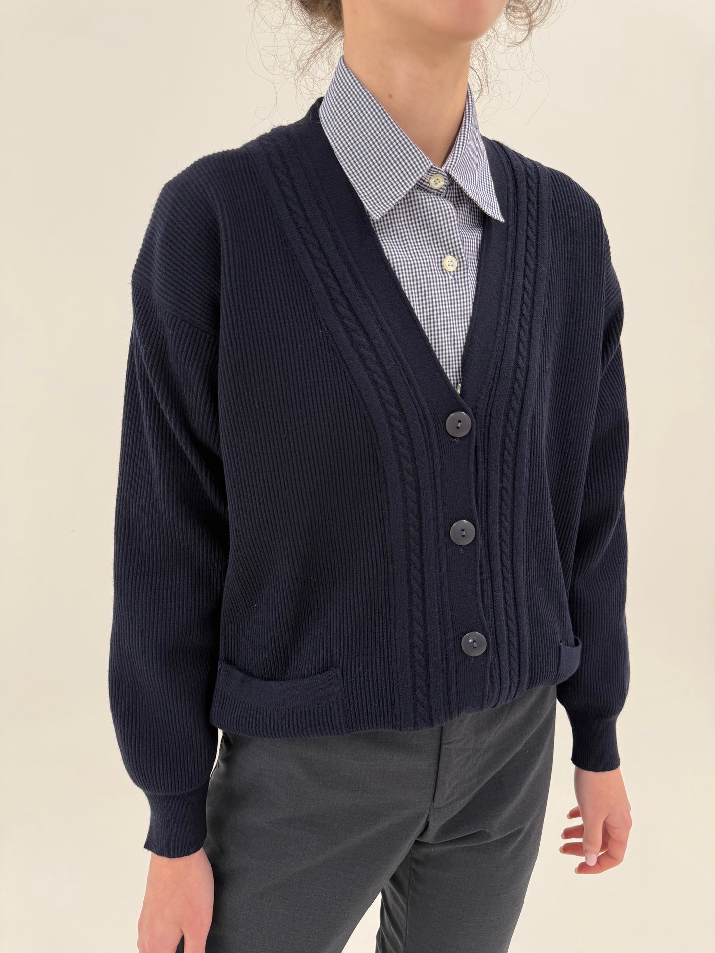 Cardigan gros din lana extrafina de gramaj mare cu manșete îngustate