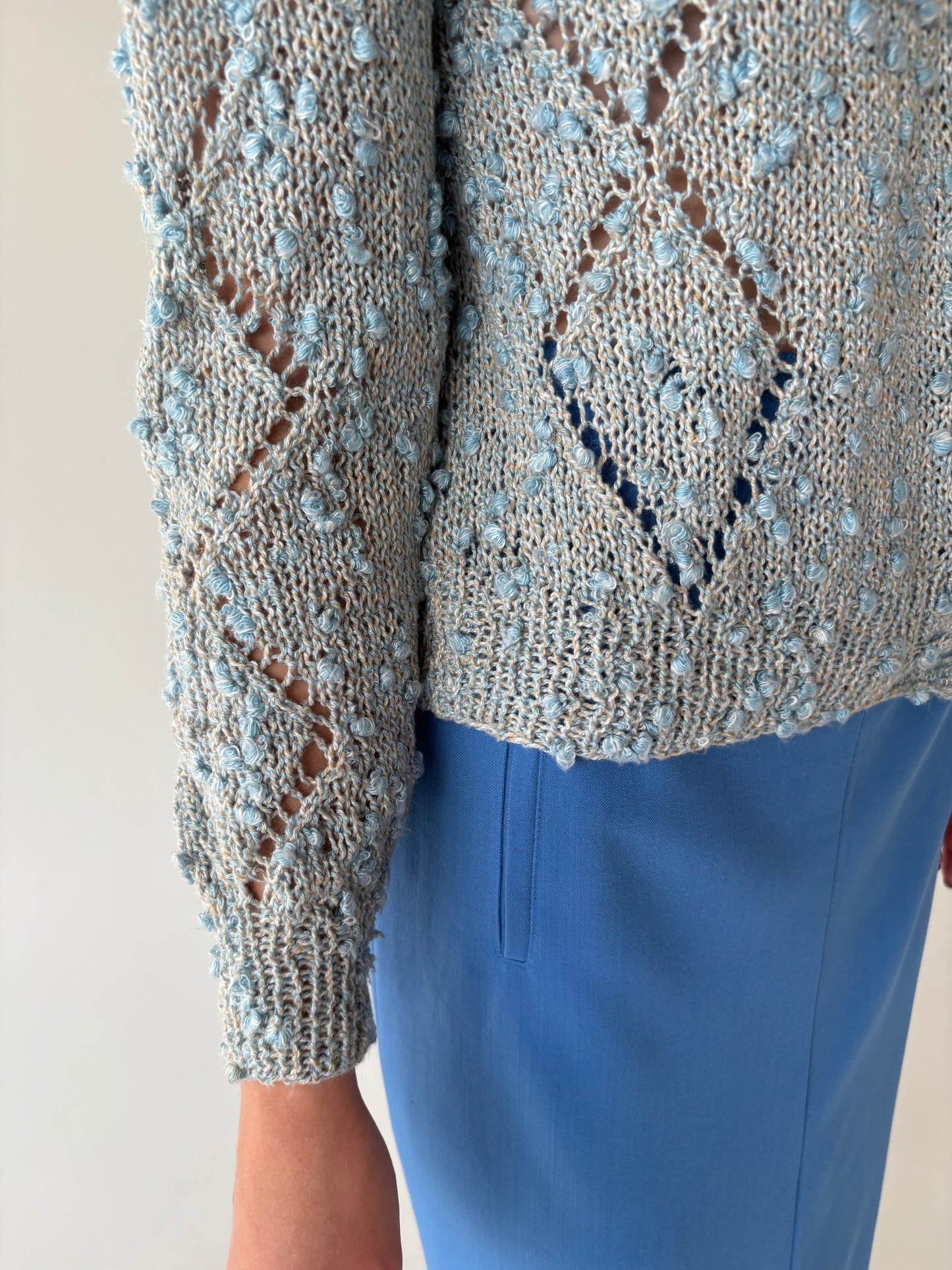 Cardigan vinatge lucrat manual din jerse spectaculos 3D