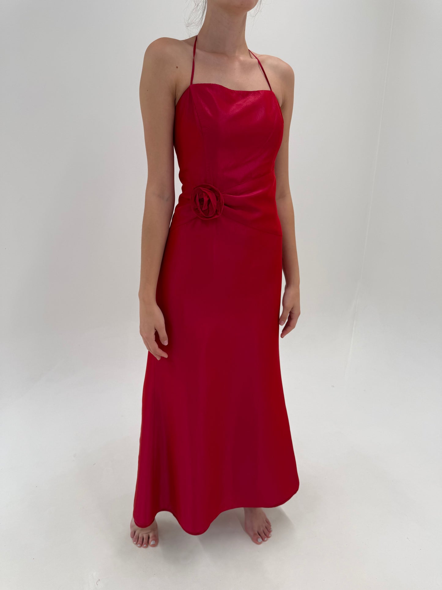 Rochie maxi cu corsaj din tafta ușor perlata cherry red în croi de ani 2000 minimalist