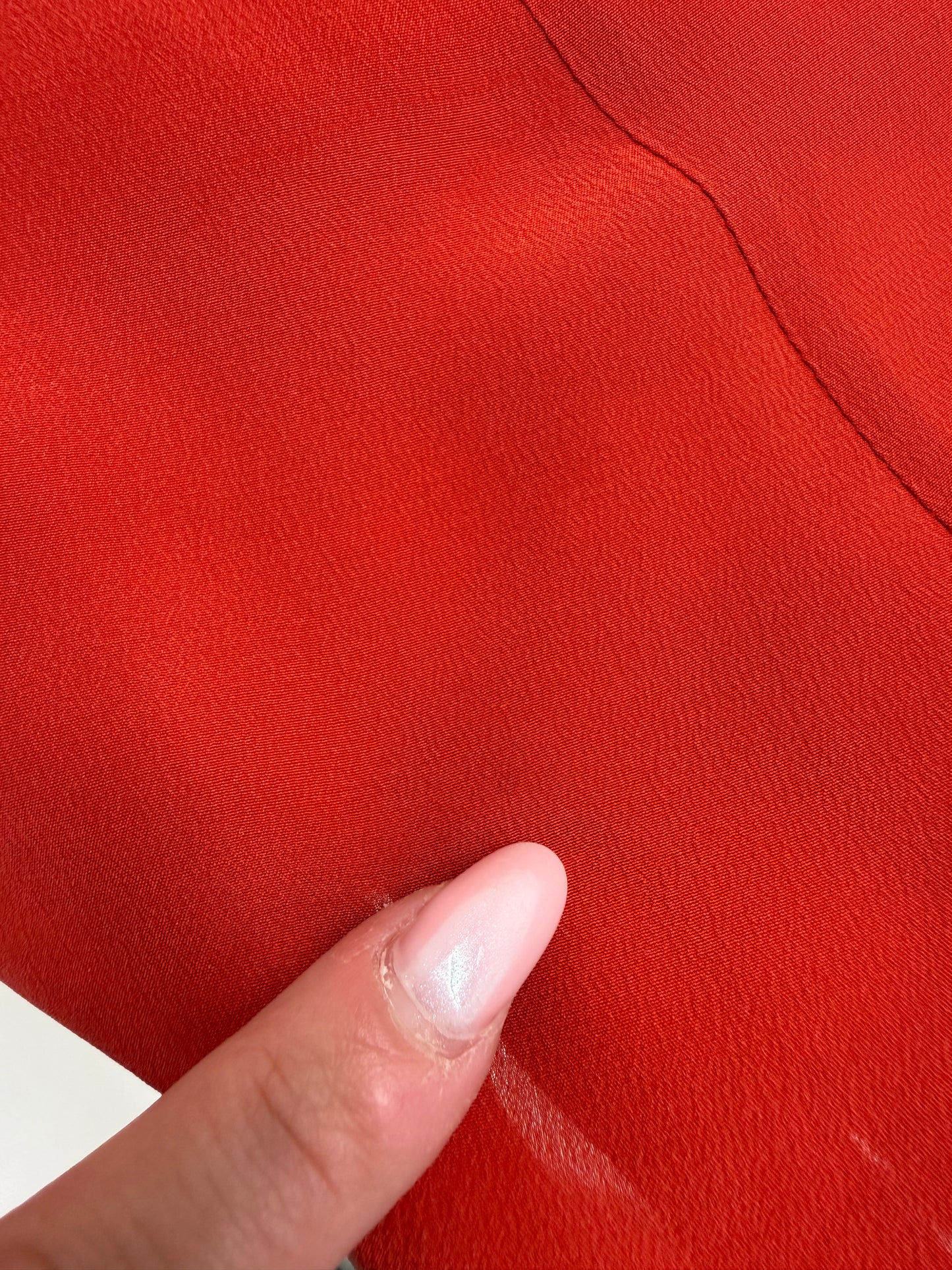 Cămașa brick red in croi minimalist din mătase naturală