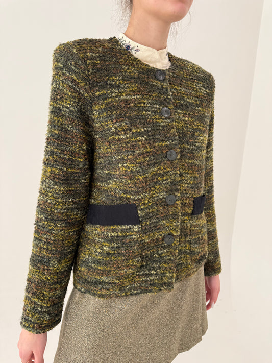 Sacou din tweed în stil chanel și croi minimalist în nuanțe superbe de verde