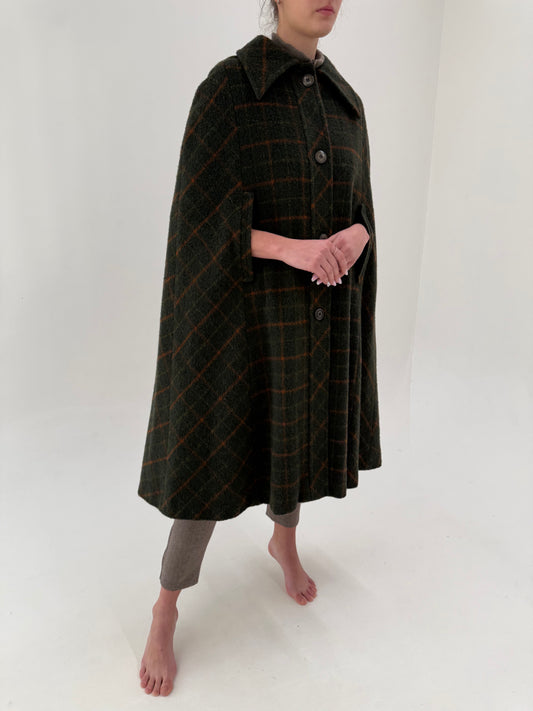 Capa vintage forest green în carouri fine camel din lana