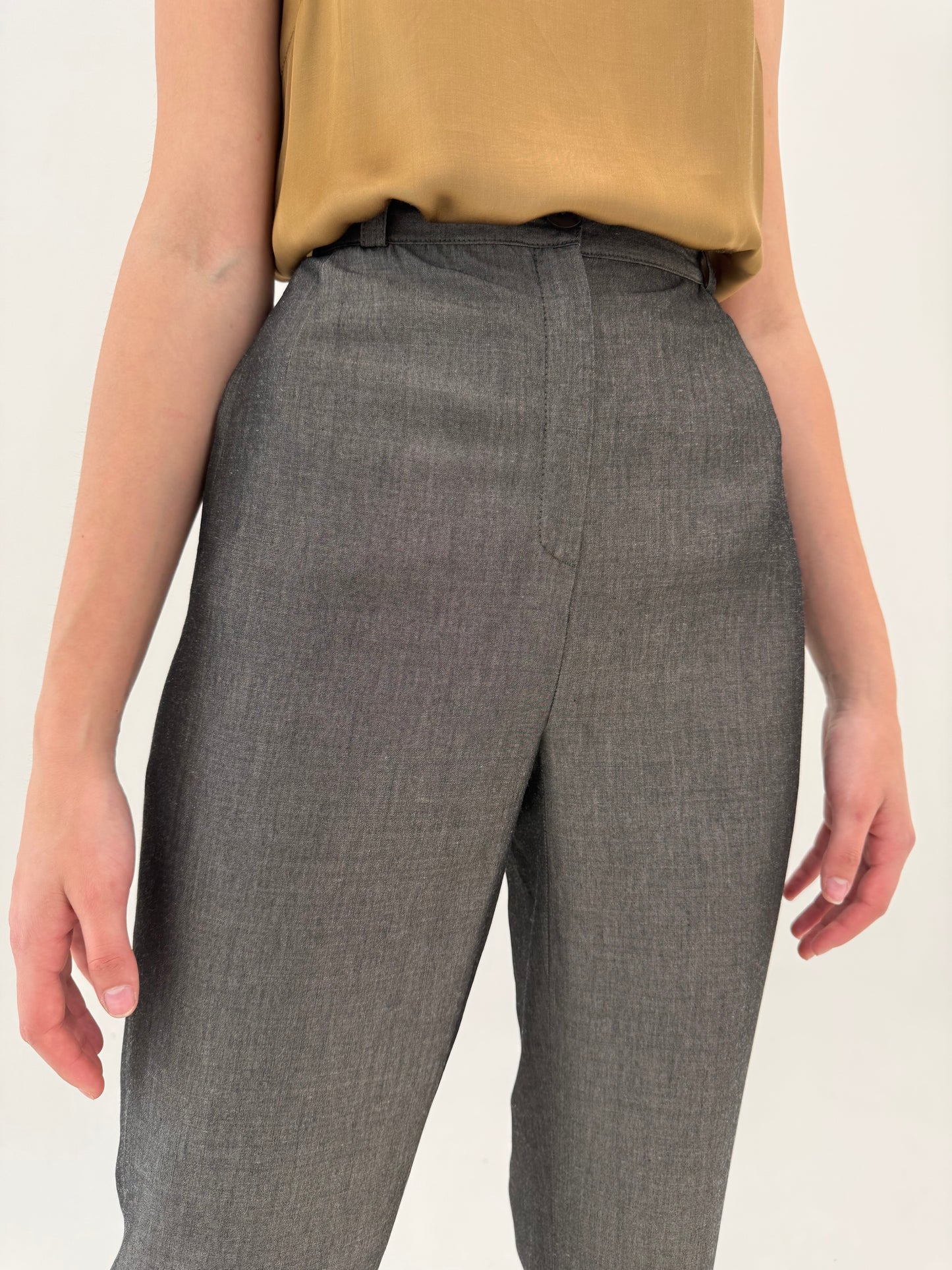 Pantaloni business de vară cu efect foarte ușor perlat taupe