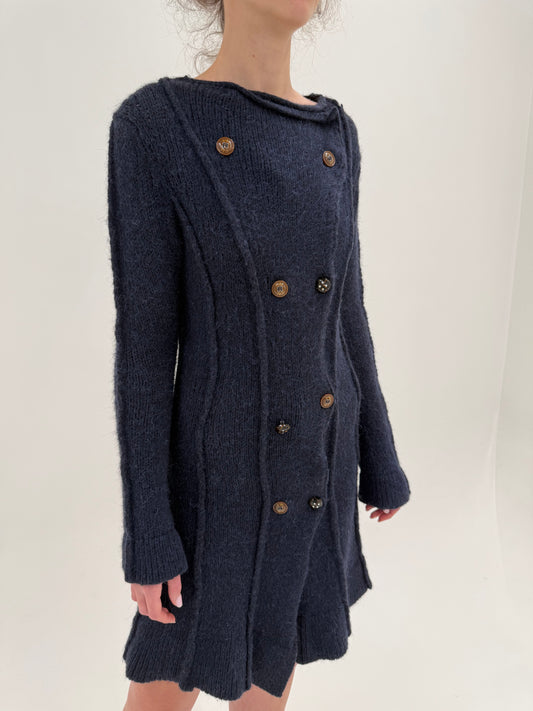 Cardigan lung / rochie cambrata din lana și baby mohair cu închidere dublă