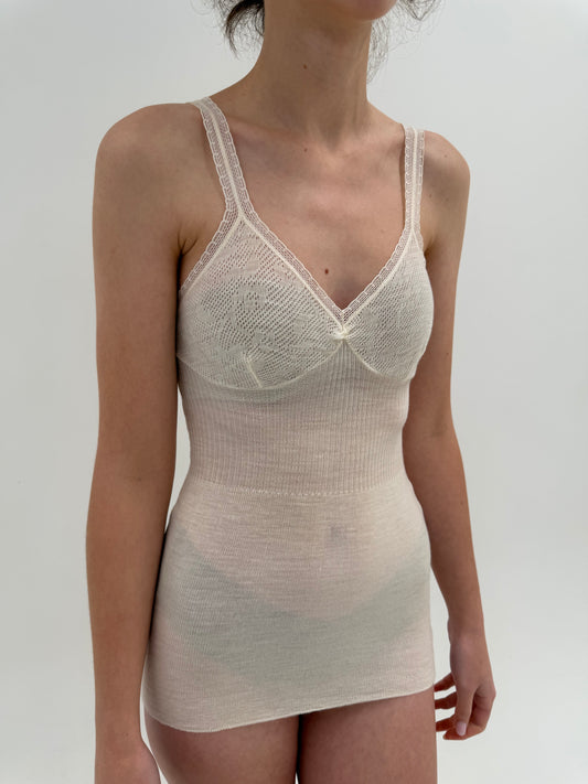 Maieu cambrat italian din lana extafina irestringibila